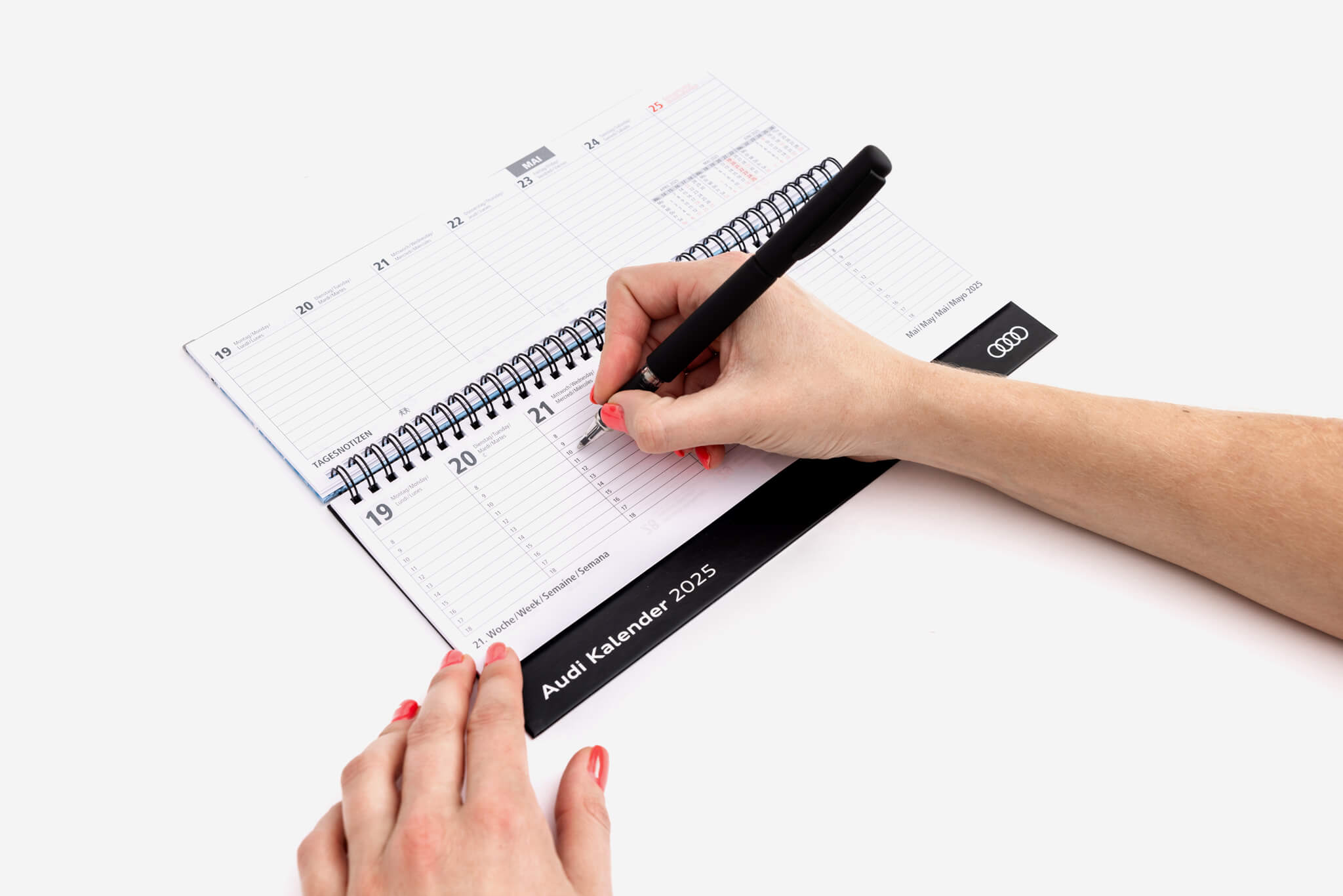 Audi Tischplaner 2026, ohne Firmenlogo – Bild 3
