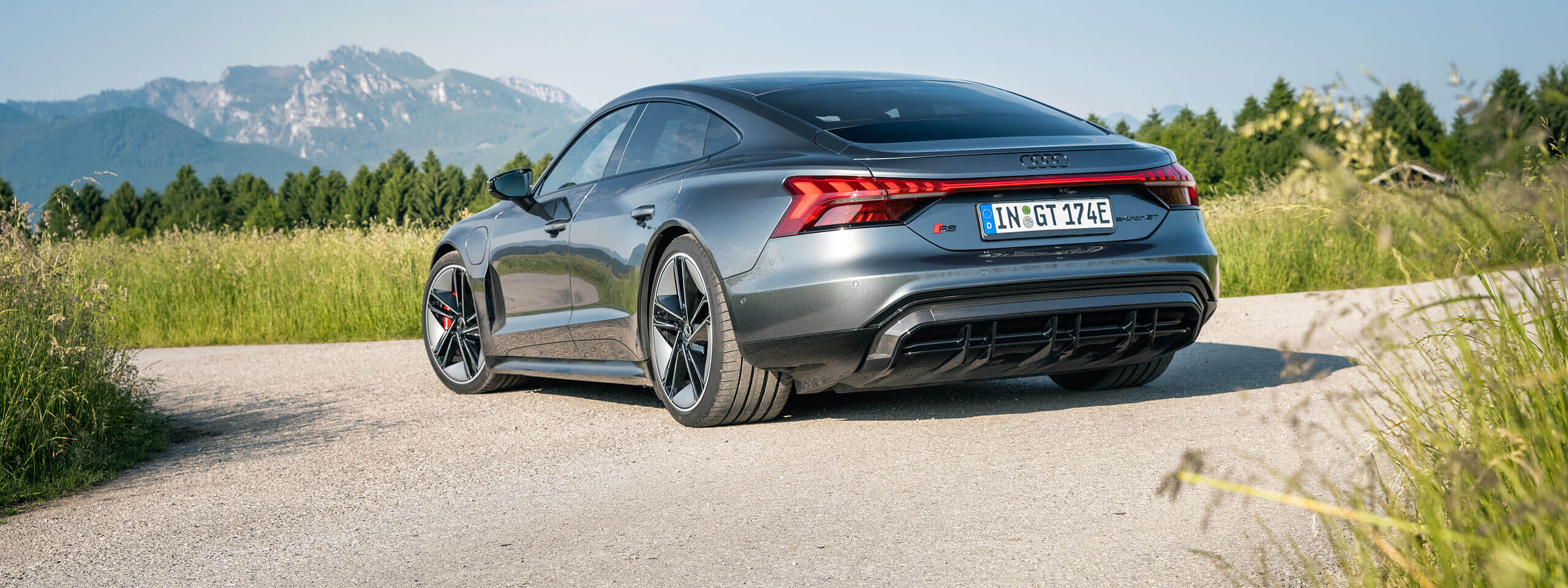 headerbild-etron